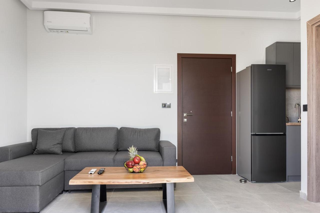 Robin'S Aparthotel Απόλπαινα Εξωτερικό φωτογραφία